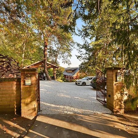 Salishan Tree House Suite Cowichan Bay Ngoại thất bức ảnh