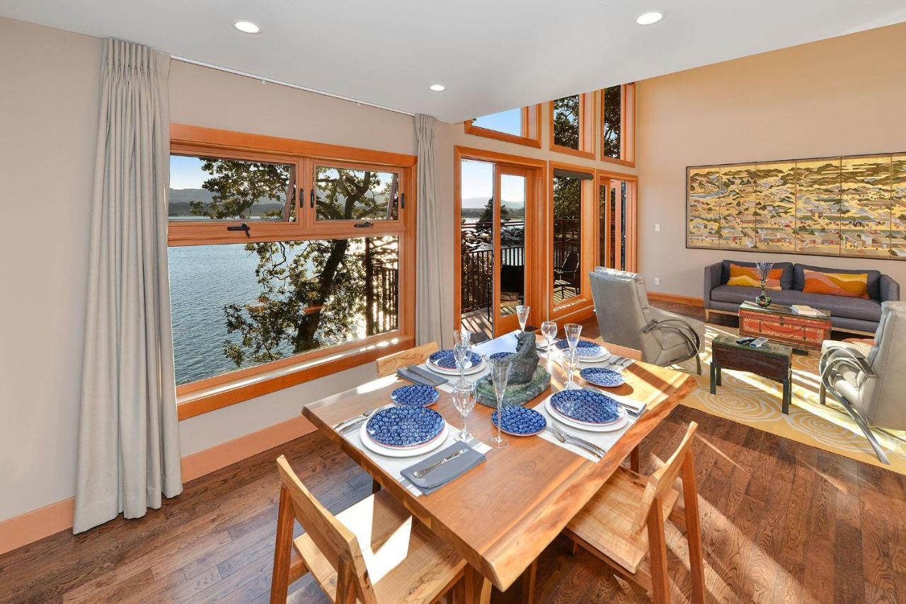 Salishan Tree House Suite Cowichan Bay Ngoại thất bức ảnh