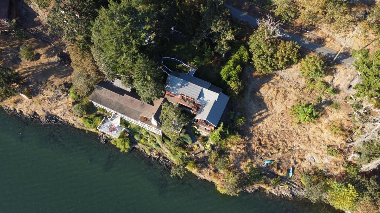 Salishan Tree House Suite Cowichan Bay Ngoại thất bức ảnh