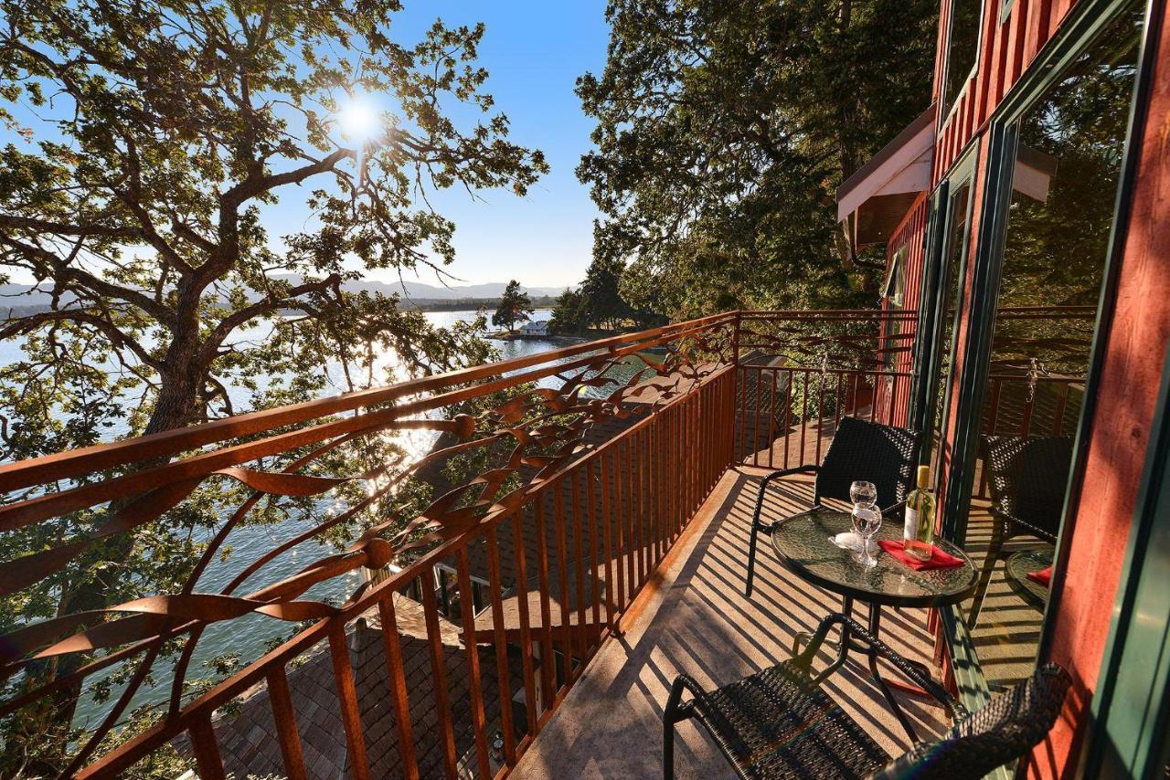 Salishan Tree House Suite Cowichan Bay Ngoại thất bức ảnh