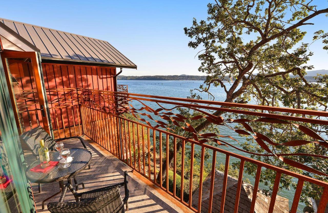 Salishan Tree House Suite Cowichan Bay Ngoại thất bức ảnh