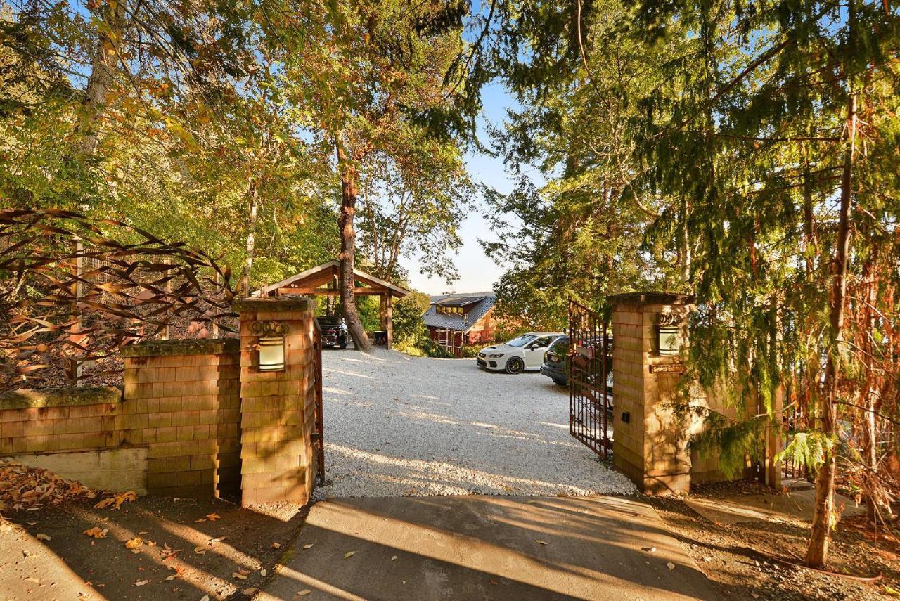 Salishan Tree House Suite Cowichan Bay Ngoại thất bức ảnh